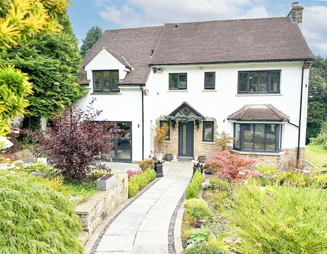 Glenlyon Avenue, Keighley, BD20 6LR, photo 48
