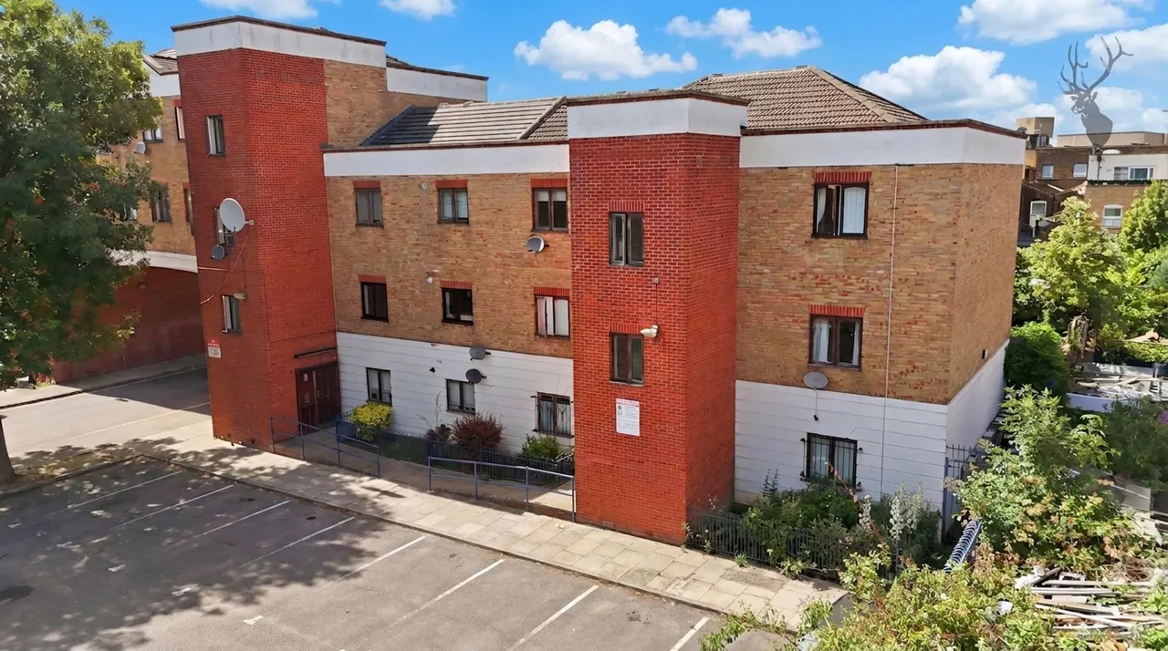 Hewison Street, London, E3, photo 3