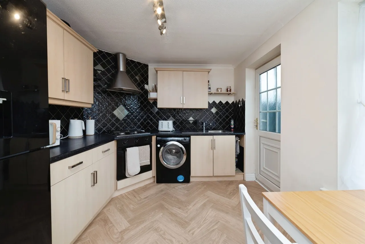 2 bed house for sale — Maplewood Avenue, Hull