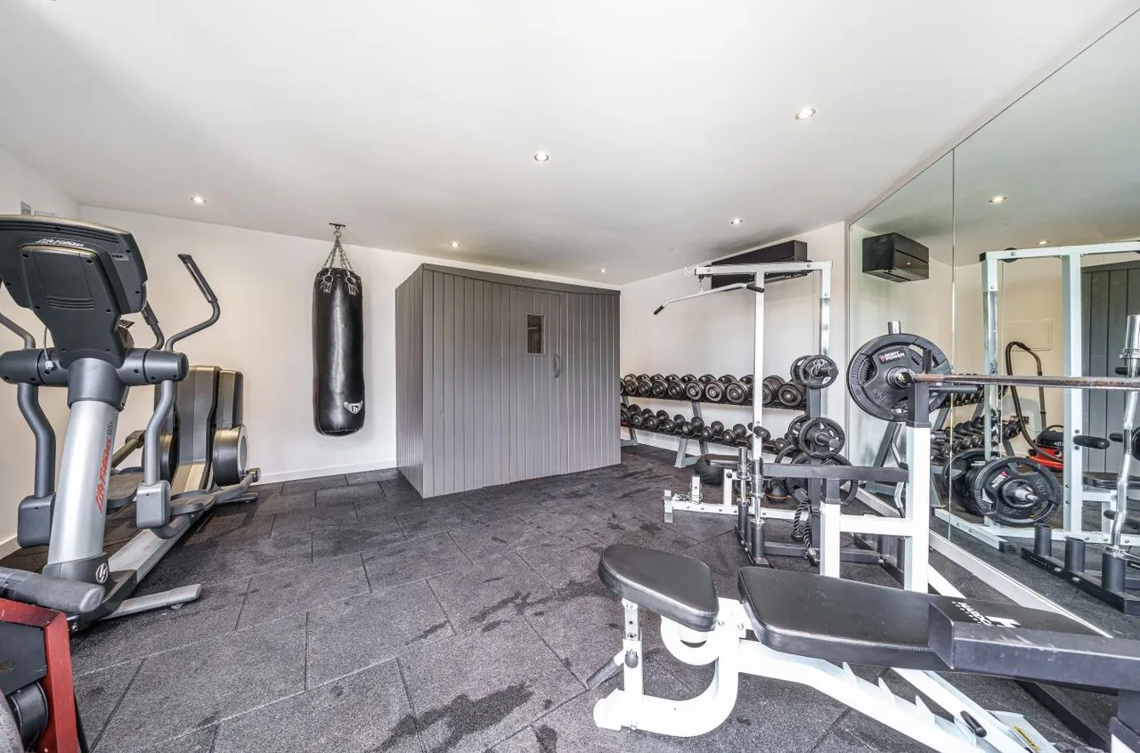 Garratts Lane, Banstead, Surrey, SM7 2EB, photo 11