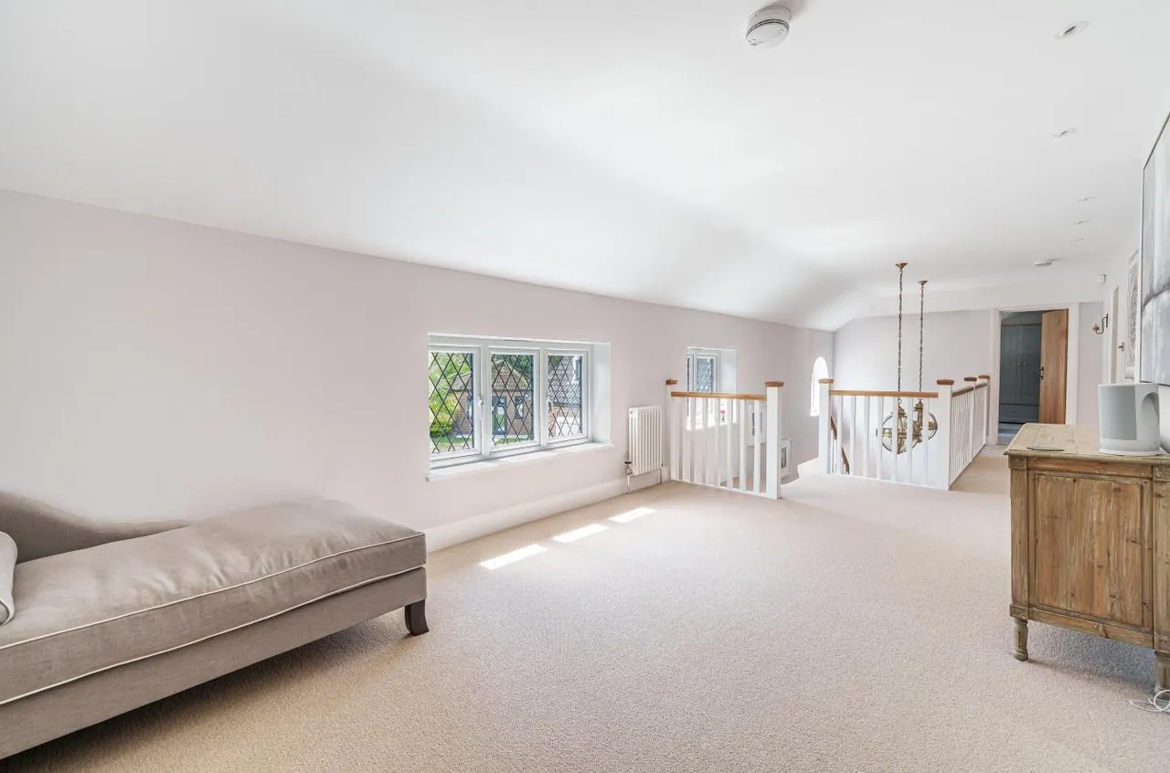 Garratts Lane, Banstead, Surrey, SM7 2EB, photo 19
