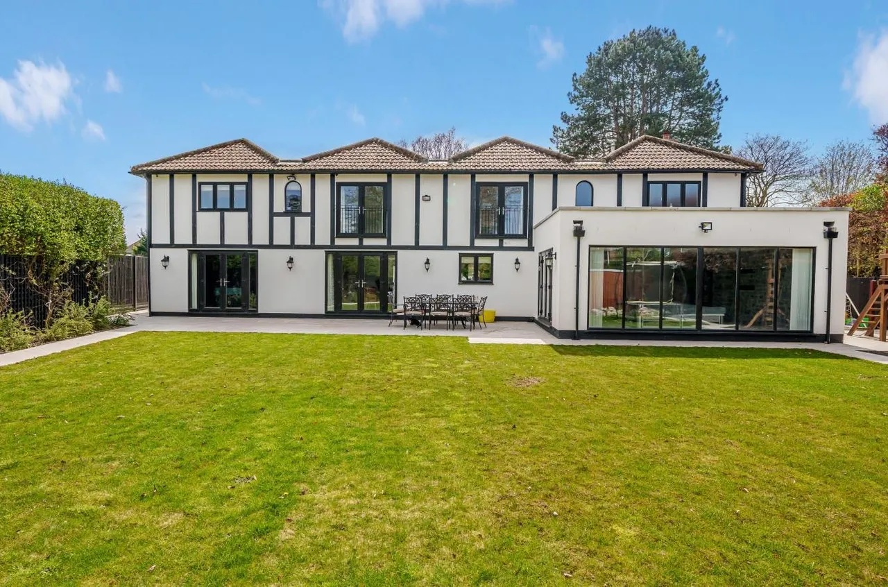 Garratts Lane, Banstead, Surrey, SM7 2EB, photo 6
