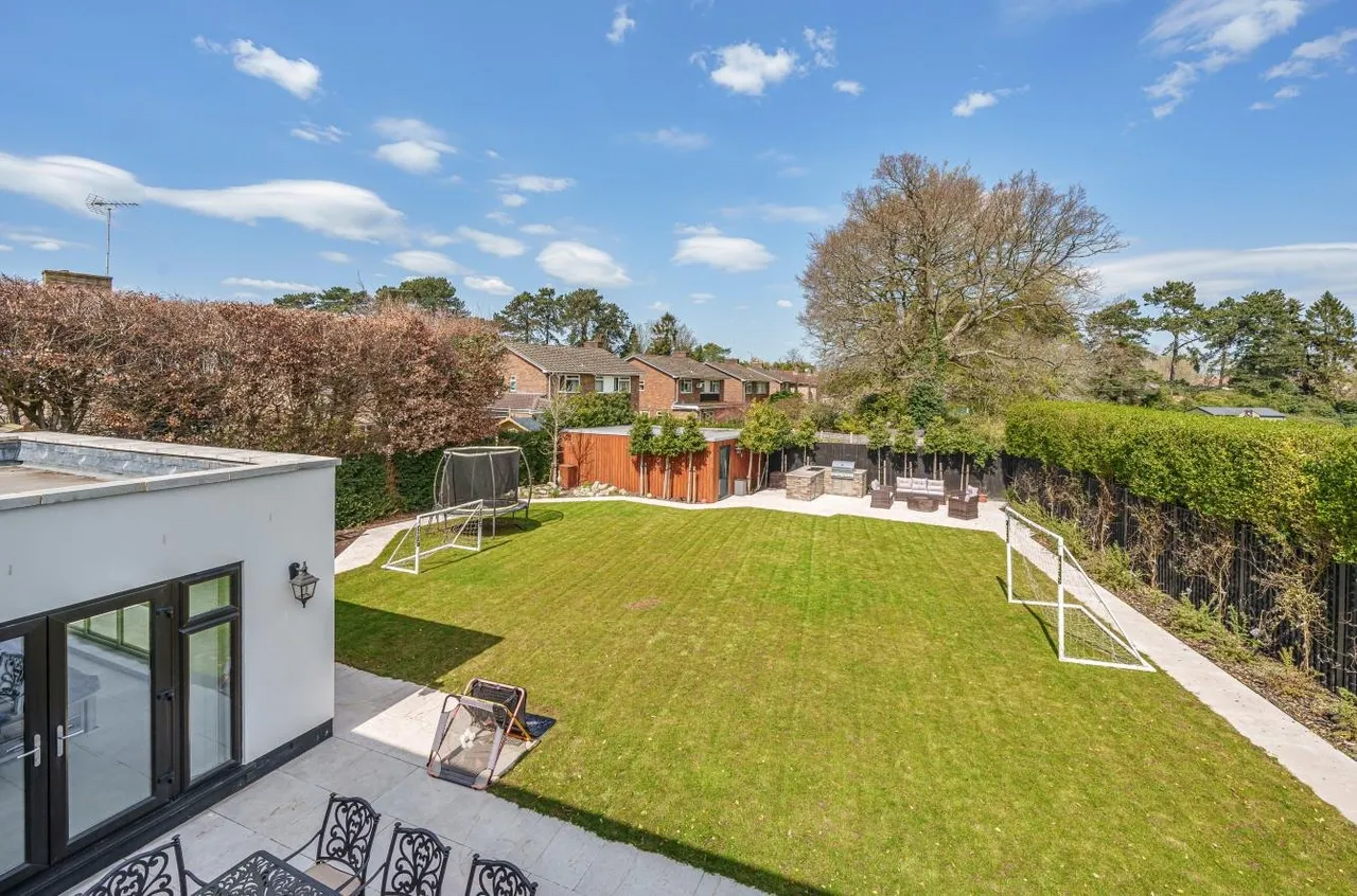 Garratts Lane, Banstead, Surrey, SM7 2EB, photo 7
