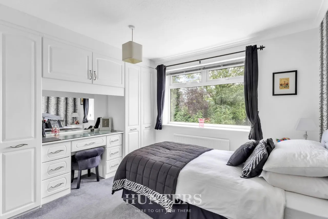 Mellalieu Street, Middleton M24, photo 11