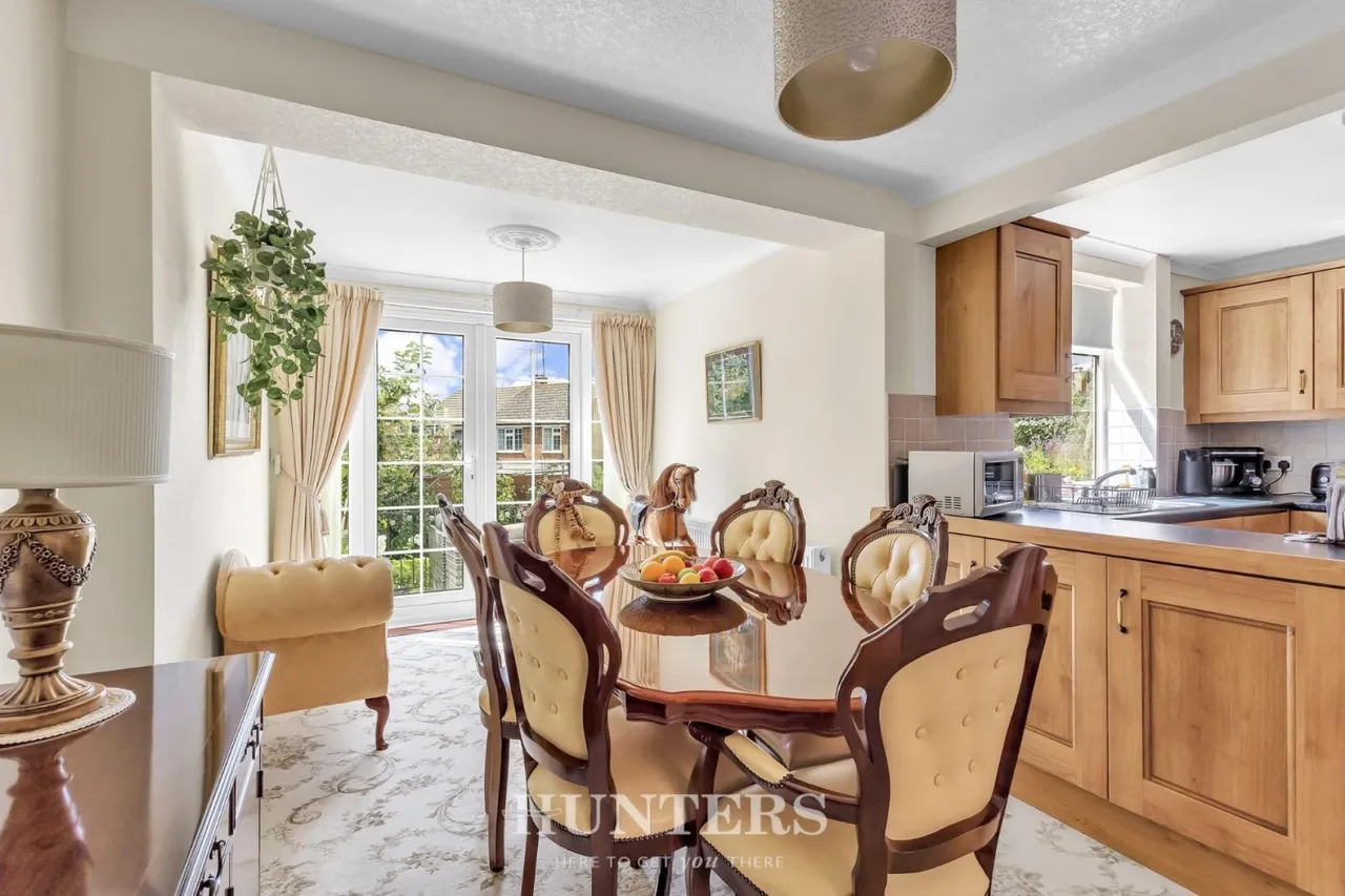 Mellalieu Street, Middleton M24, photo 6