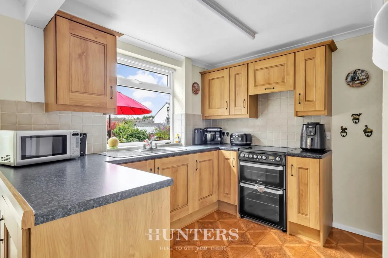 Mellalieu Street, Middleton M24, photo 9