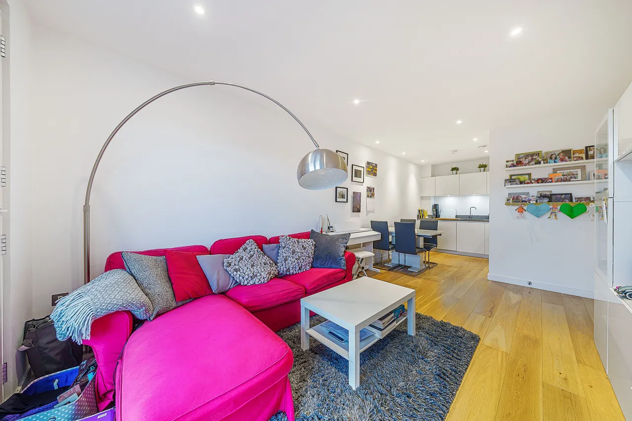4 Hidcote Apartments, 5 Danvers Avenue, London, photo 4