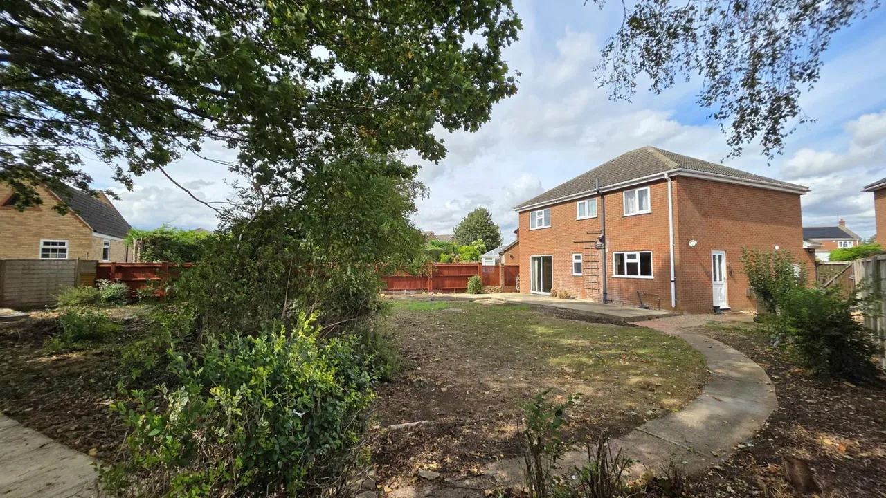 Malvern Close, Sleaford, NG34, photo 3