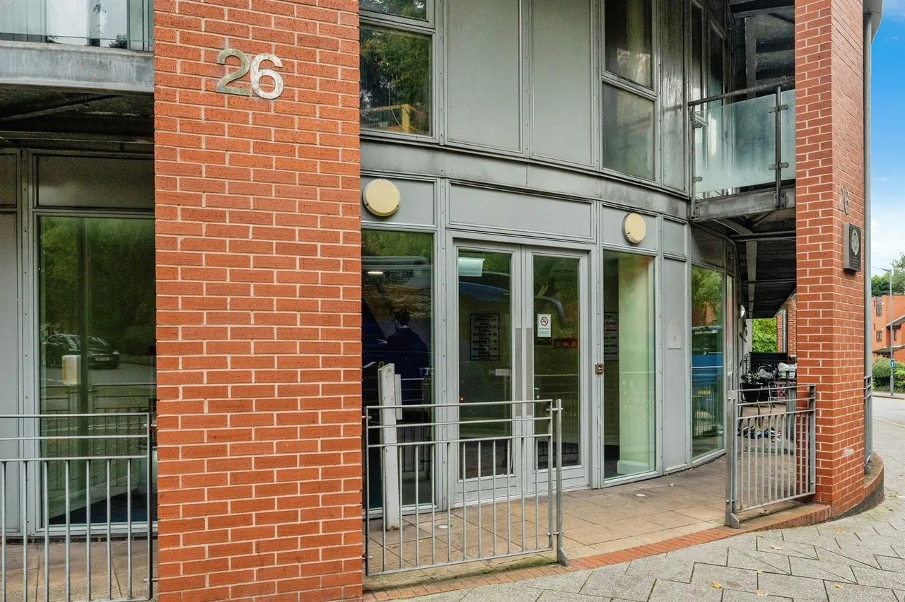 Wheeleys Lane, BIRMINGHAM, photo 7