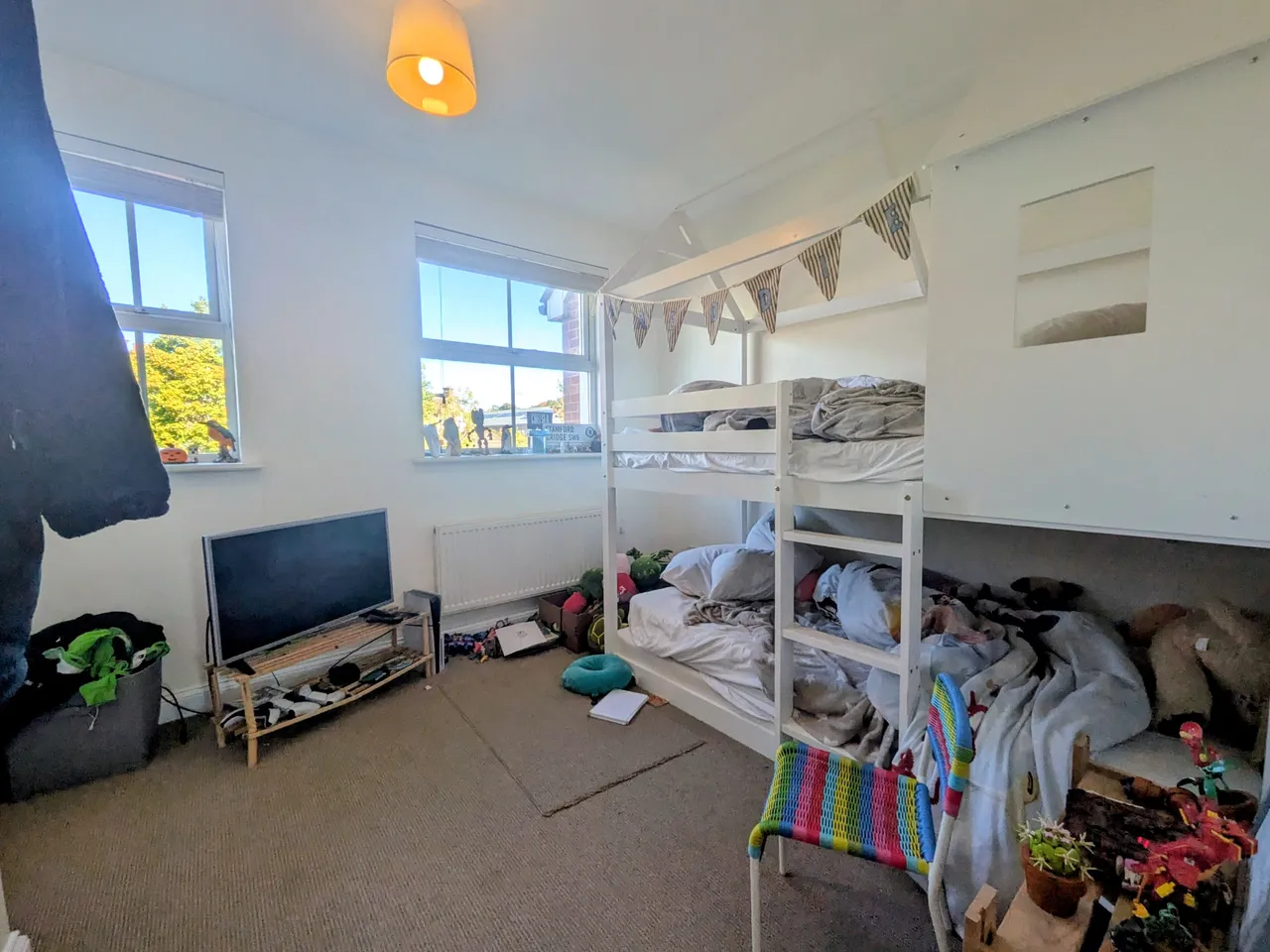 Shire Place, RH1, photo 8