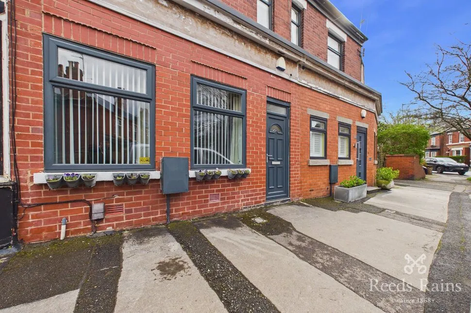 Moorland Road, Woodsmoor, Cheshire, SK2, photo 10