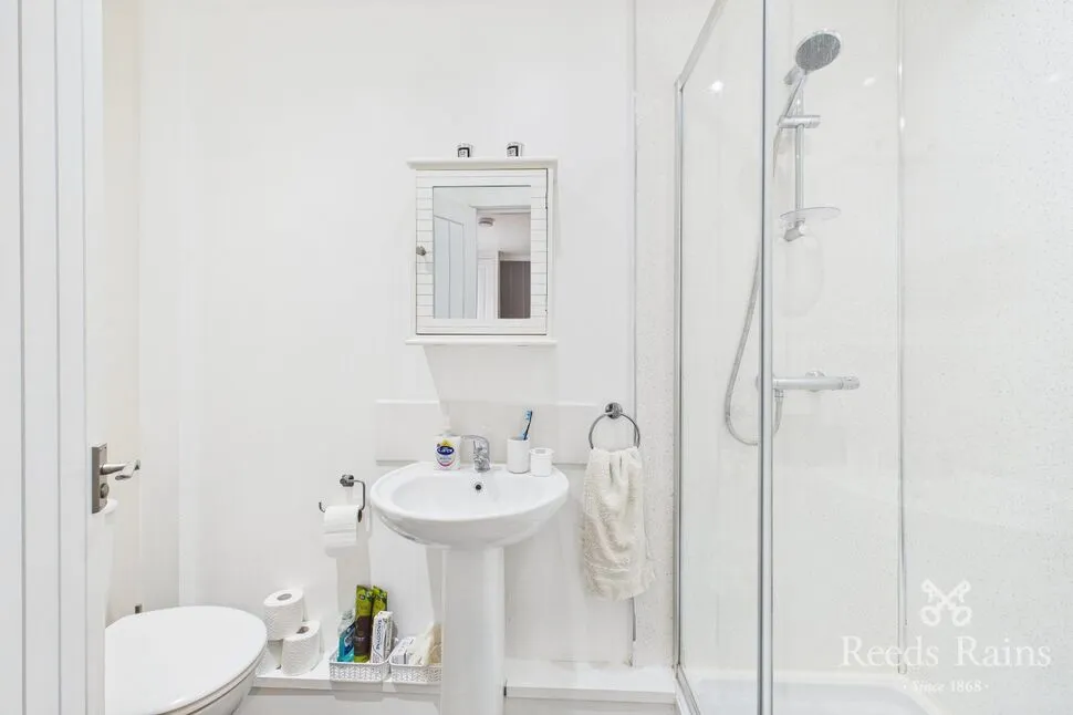 Moorland Road, Woodsmoor, Cheshire, SK2, photo 7