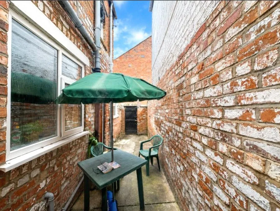 Churton Road, Chester, CH3, photo 5