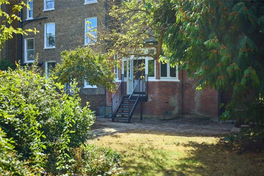 Woodchurch Road, London, NW6, photo 9