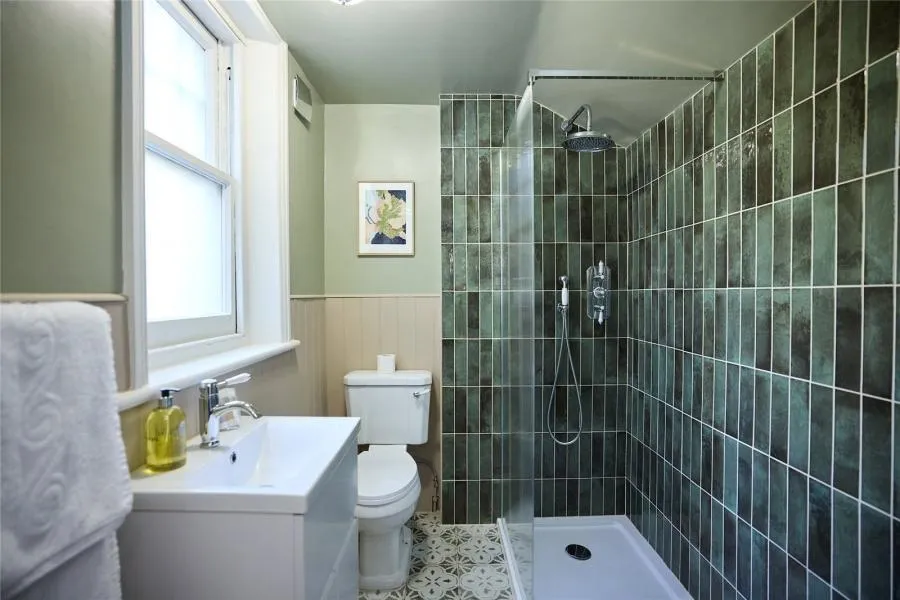 Woodchurch Road, London, NW6, photo 15