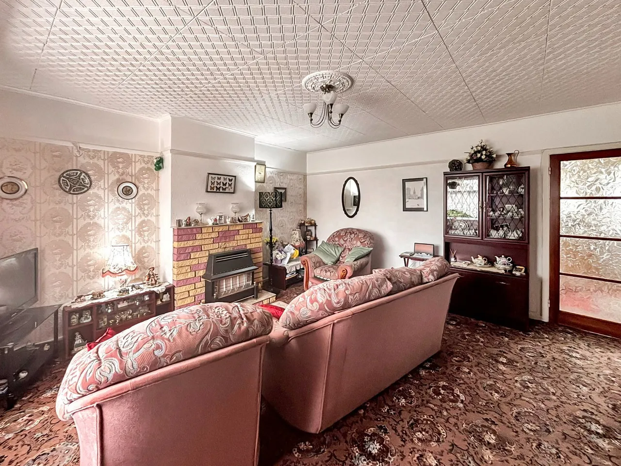 Barthomley Crescent, Crewe, CW2 8Tp, photo 3