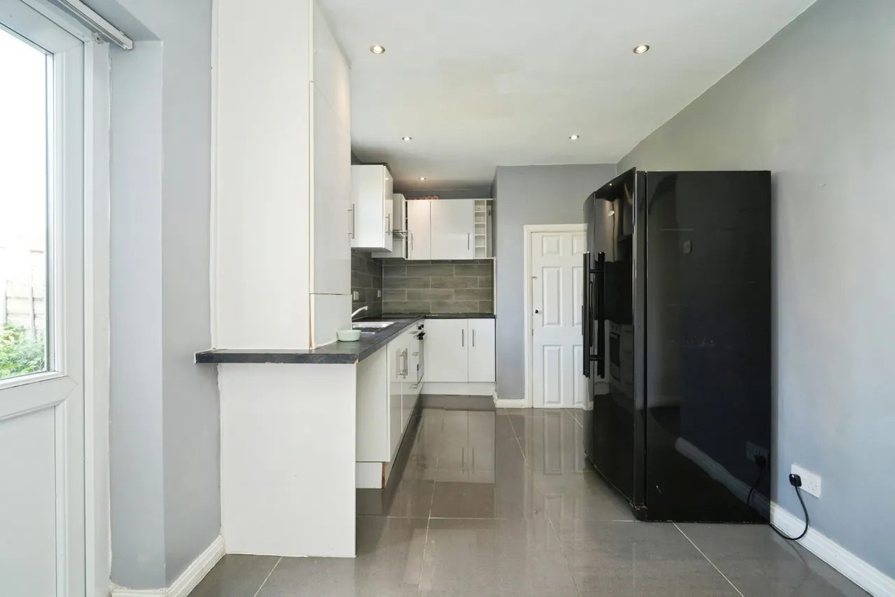 Lancaster Avenue, Whitefield, Manchester, Greater Manchester, M45, photo 7
