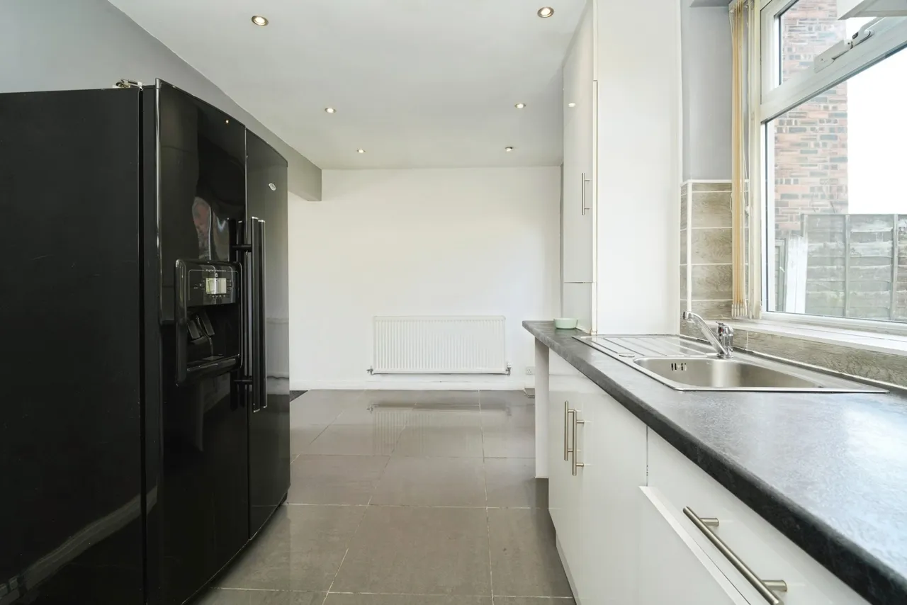 Lancaster Avenue, Whitefield, Manchester, Greater Manchester, M45, photo 8