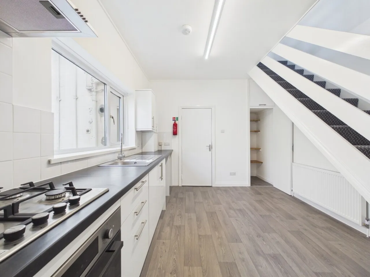 Wyndham Square, Stonehouse, PL1, photo 2