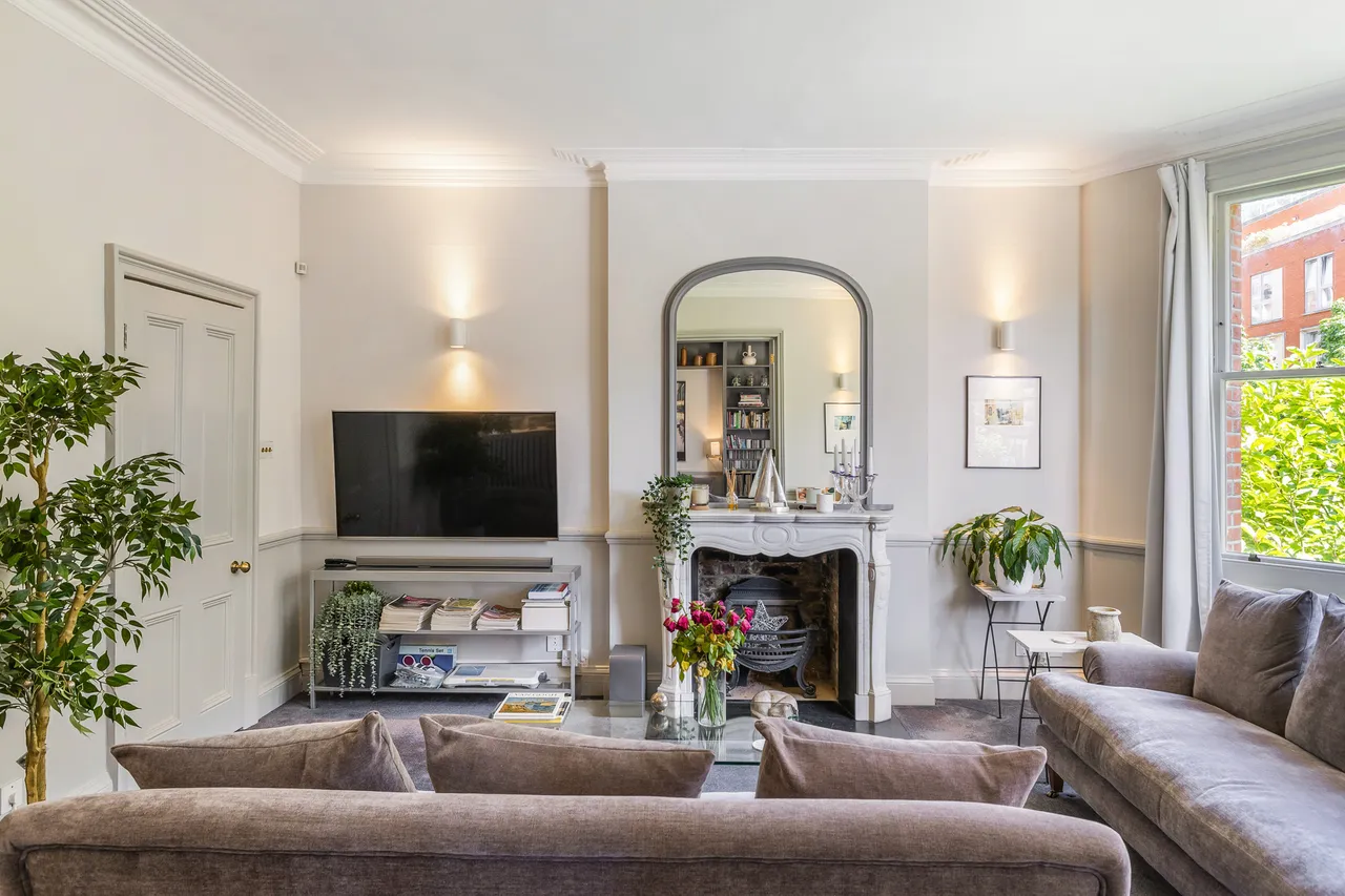 Prince of Wales Drive, Battersea, South West London, photo 5