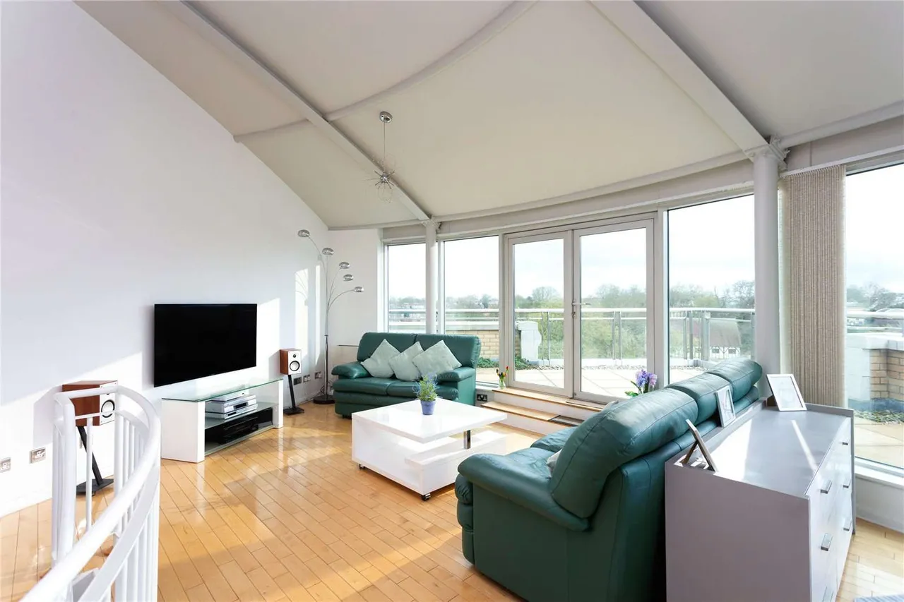 Leeman Road, York, North Yorkshire, YO26 4ZP, photo 6