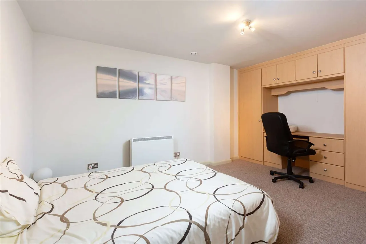 Leeman Road, York, North Yorkshire, YO26 4ZP, photo 11
