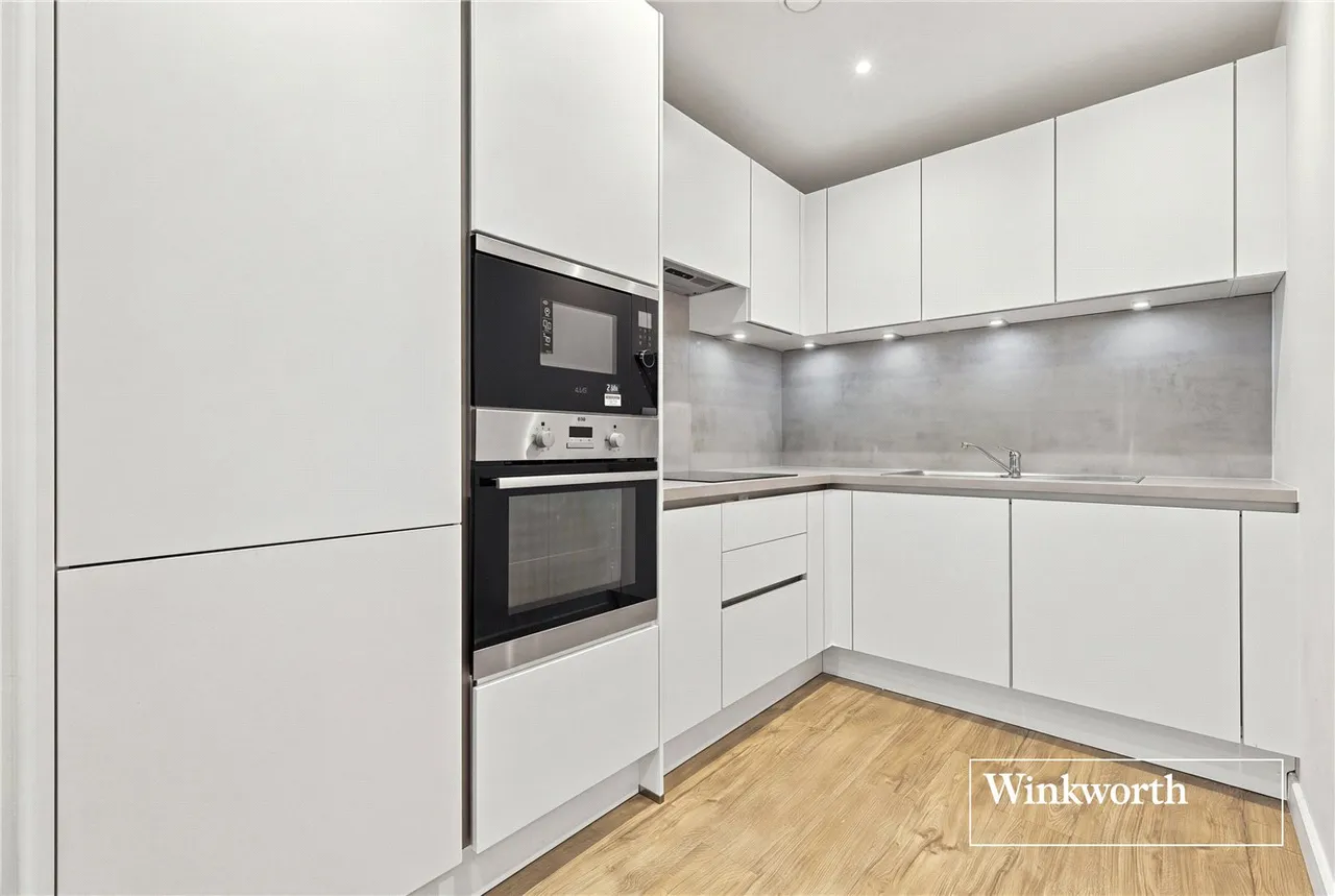 Medawar Drive, Mill Hill East, London, NW7, photo 10