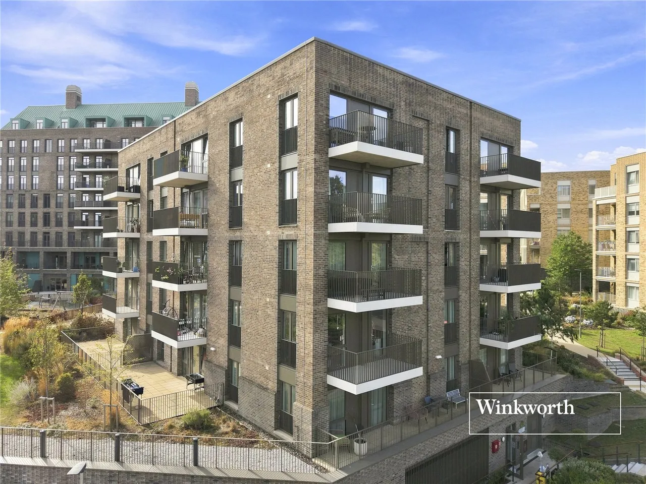 Medawar Drive, Mill Hill East, London, NW7, photo 2