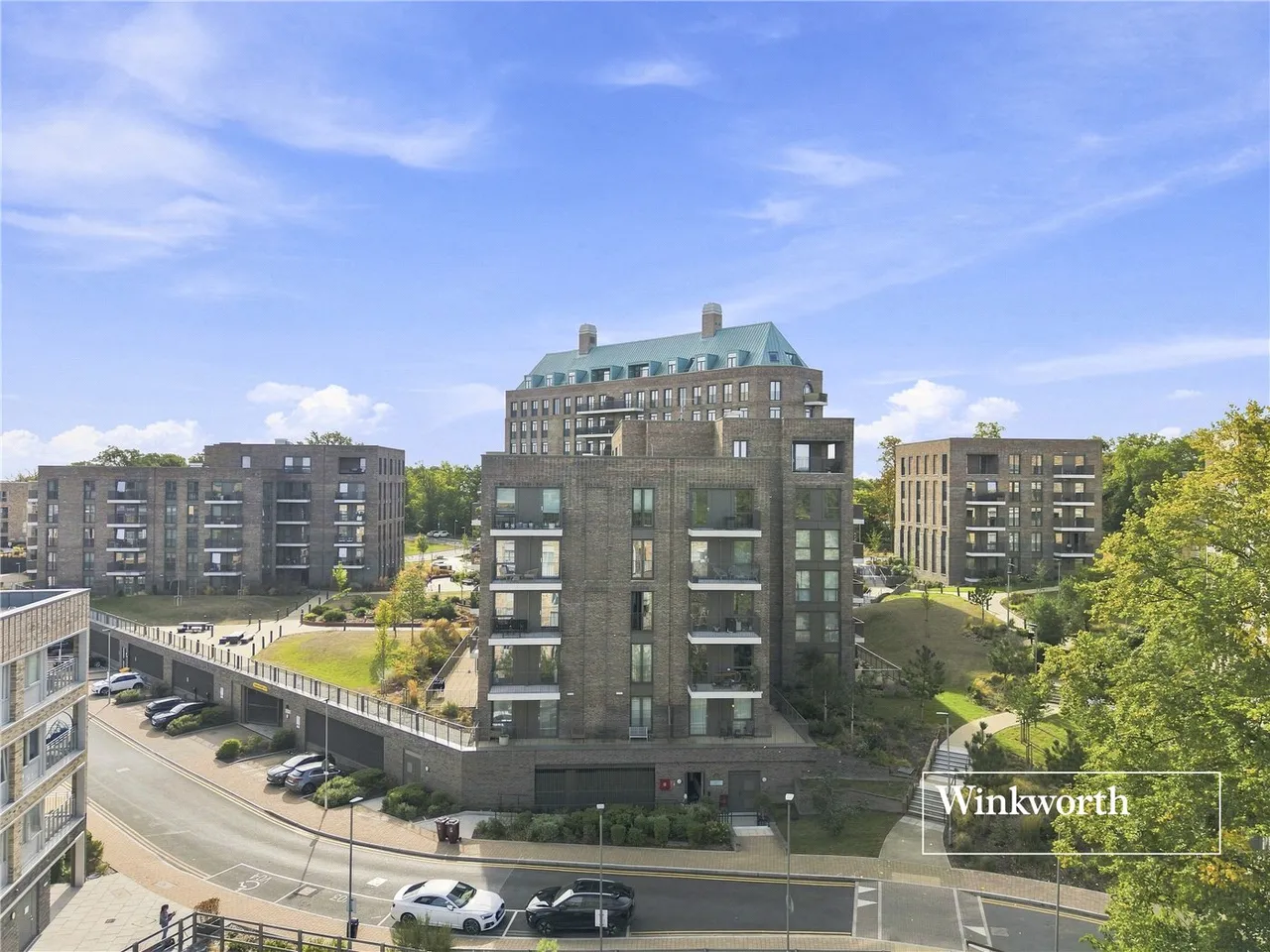 Medawar Drive, Mill Hill East, London, NW7, photo 4