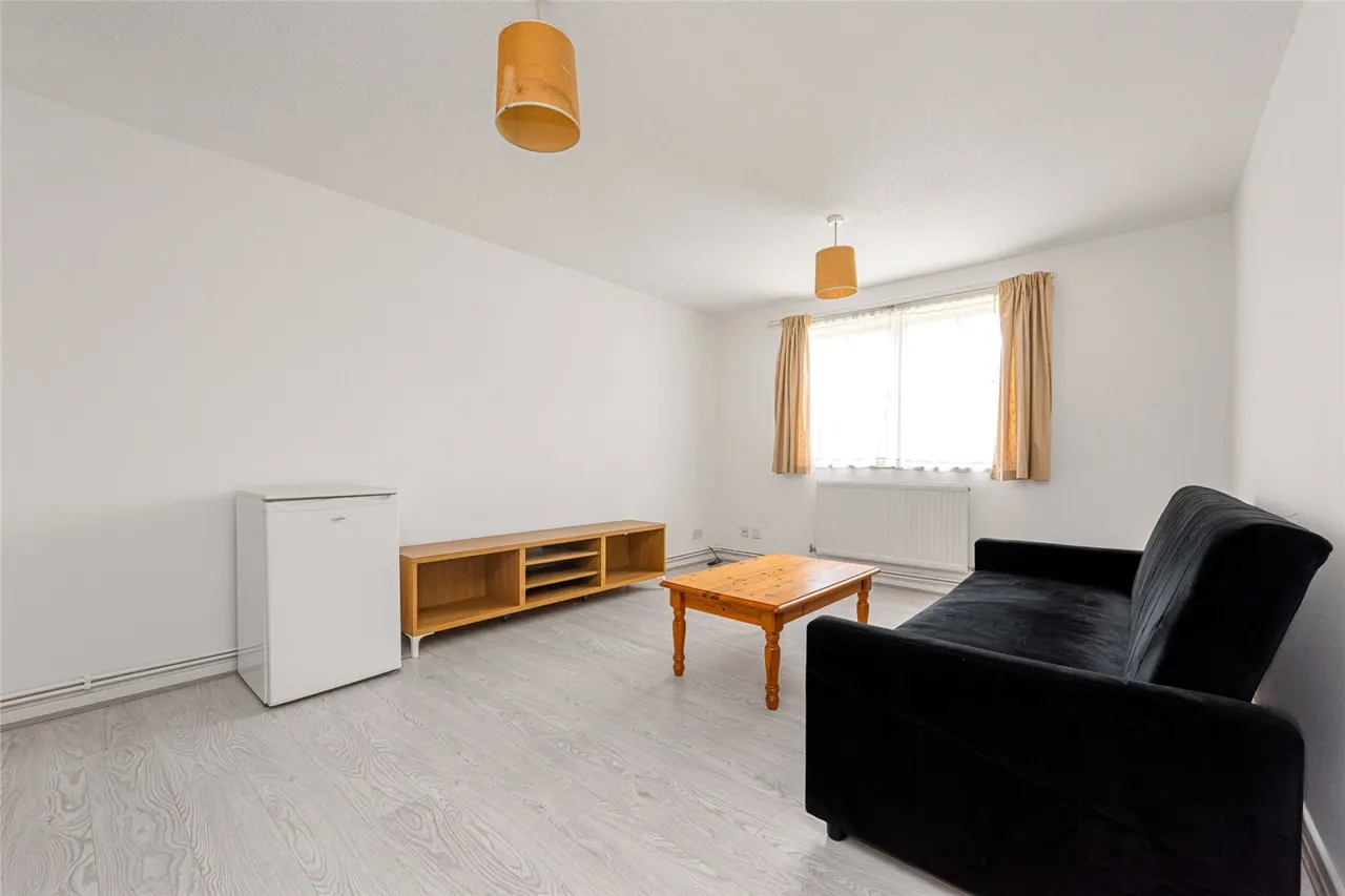 Moriatry Close, Islington, photo 8