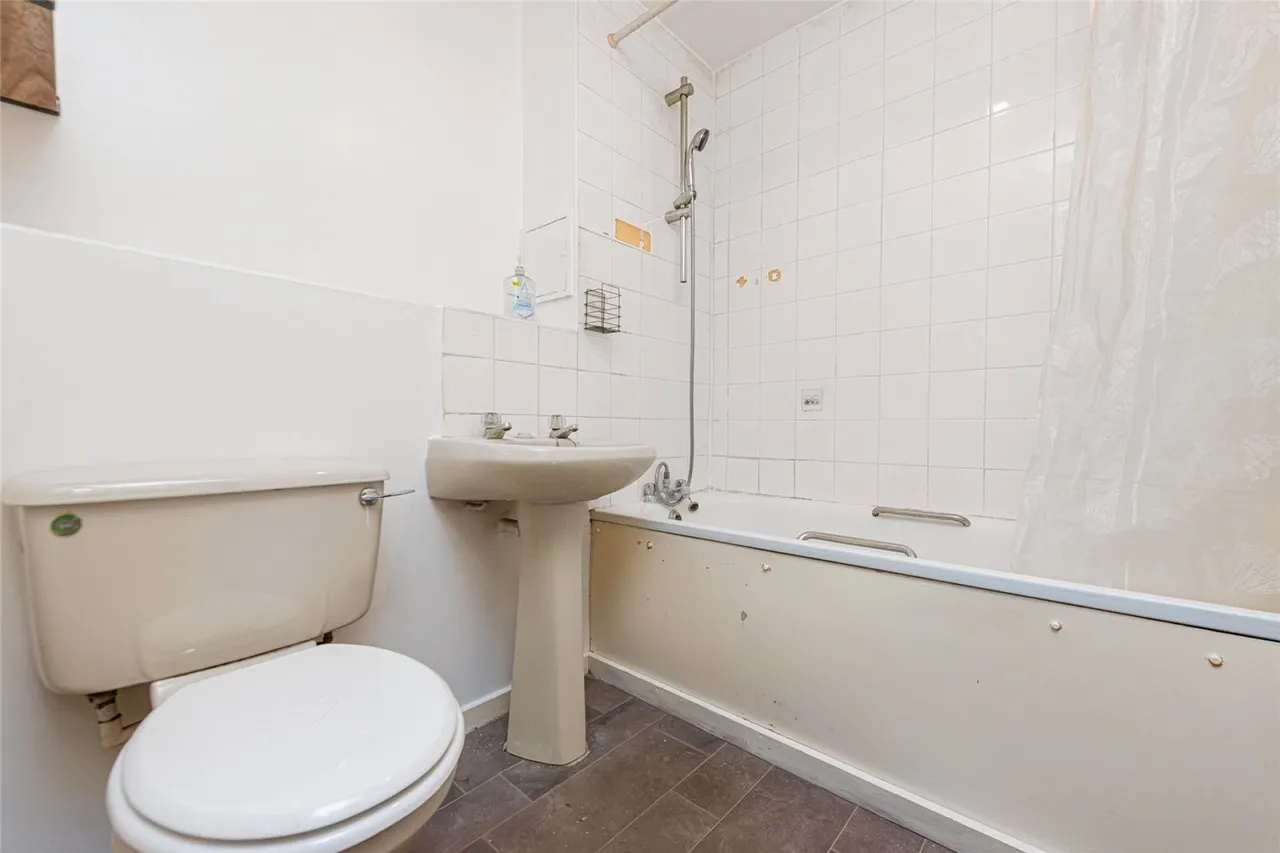 Moriatry Close, Islington, photo 13