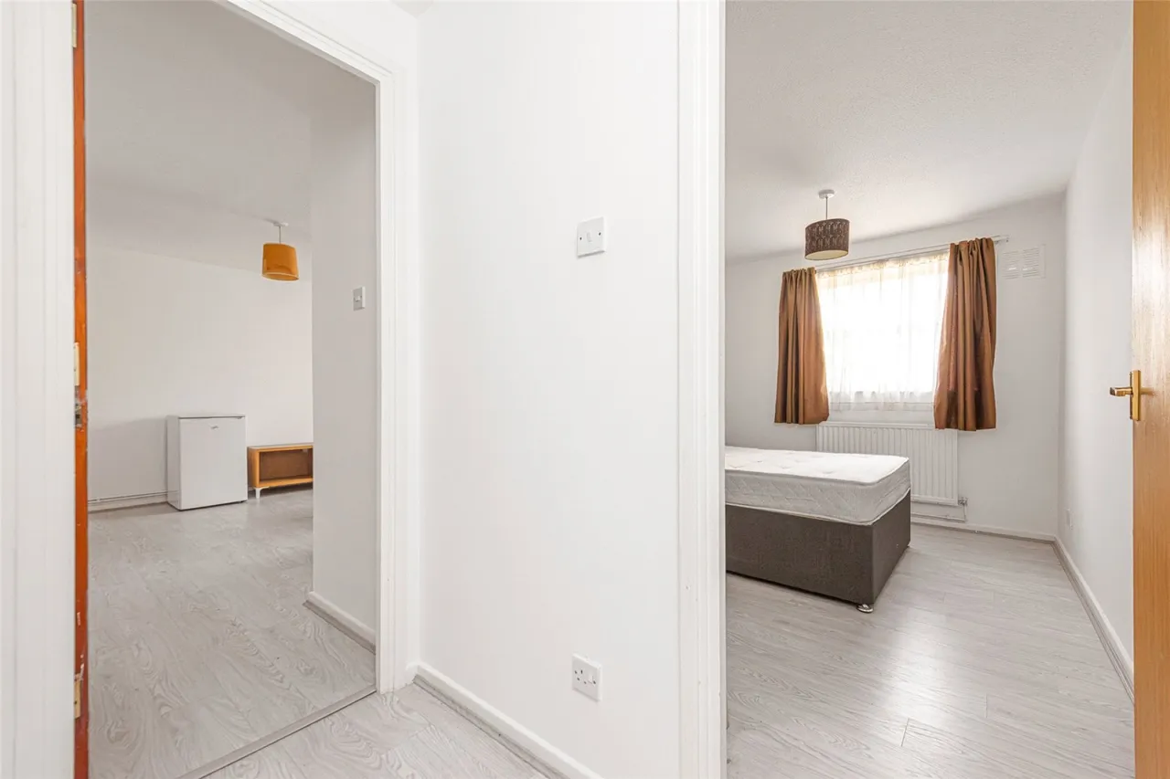 Moriatry Close, Islington, photo 11