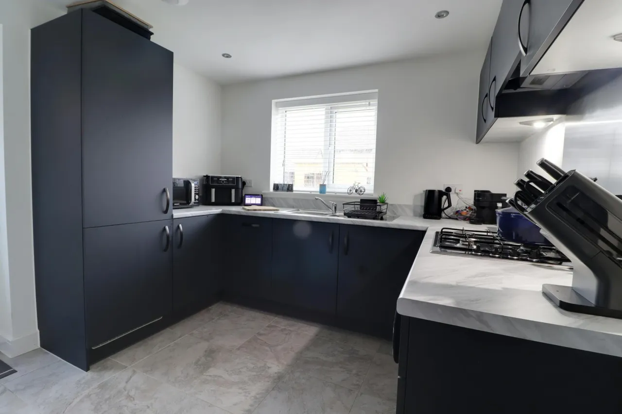 Maul Field Close, Crewe, photo 6