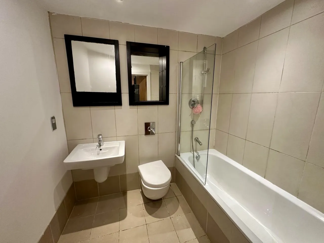 Cartier House, Clarence Dock, photo 6