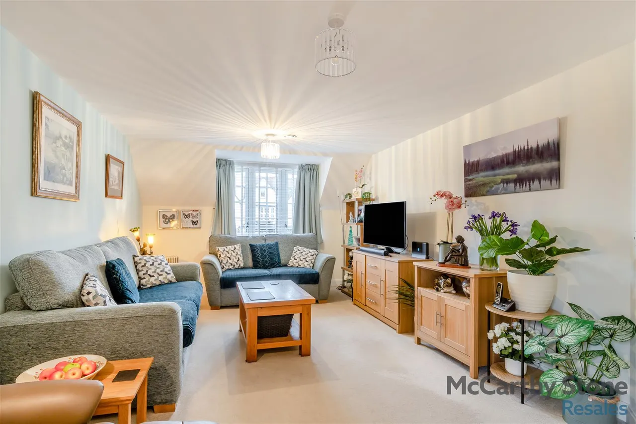 Station Road, Letchworth Garden City, SG6, photo 3