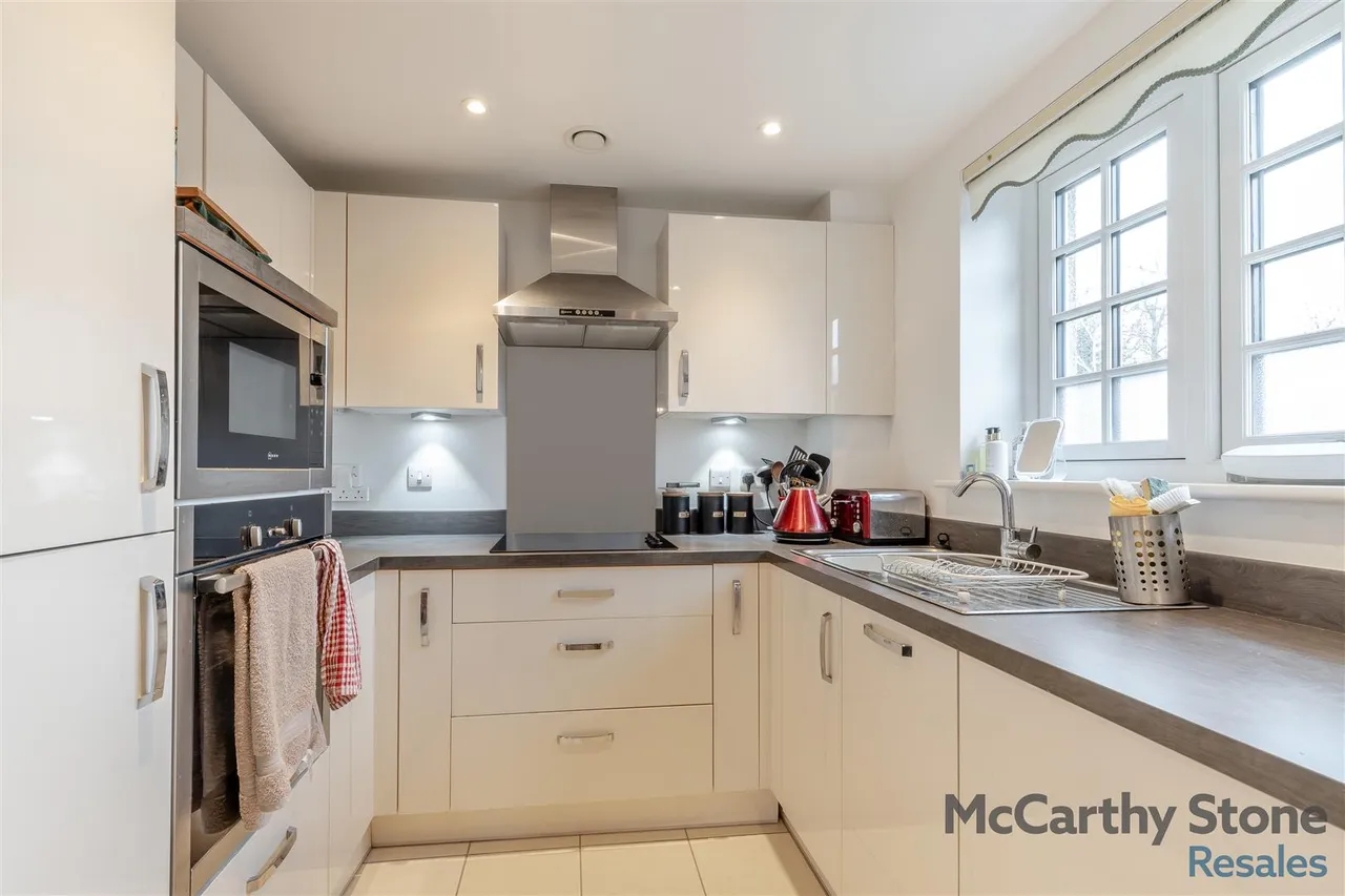 Station Road, Letchworth Garden City, SG6, photo 4