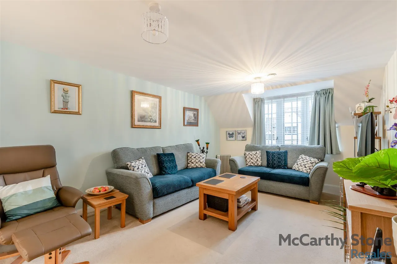 Station Road, Letchworth Garden City, SG6, photo 2