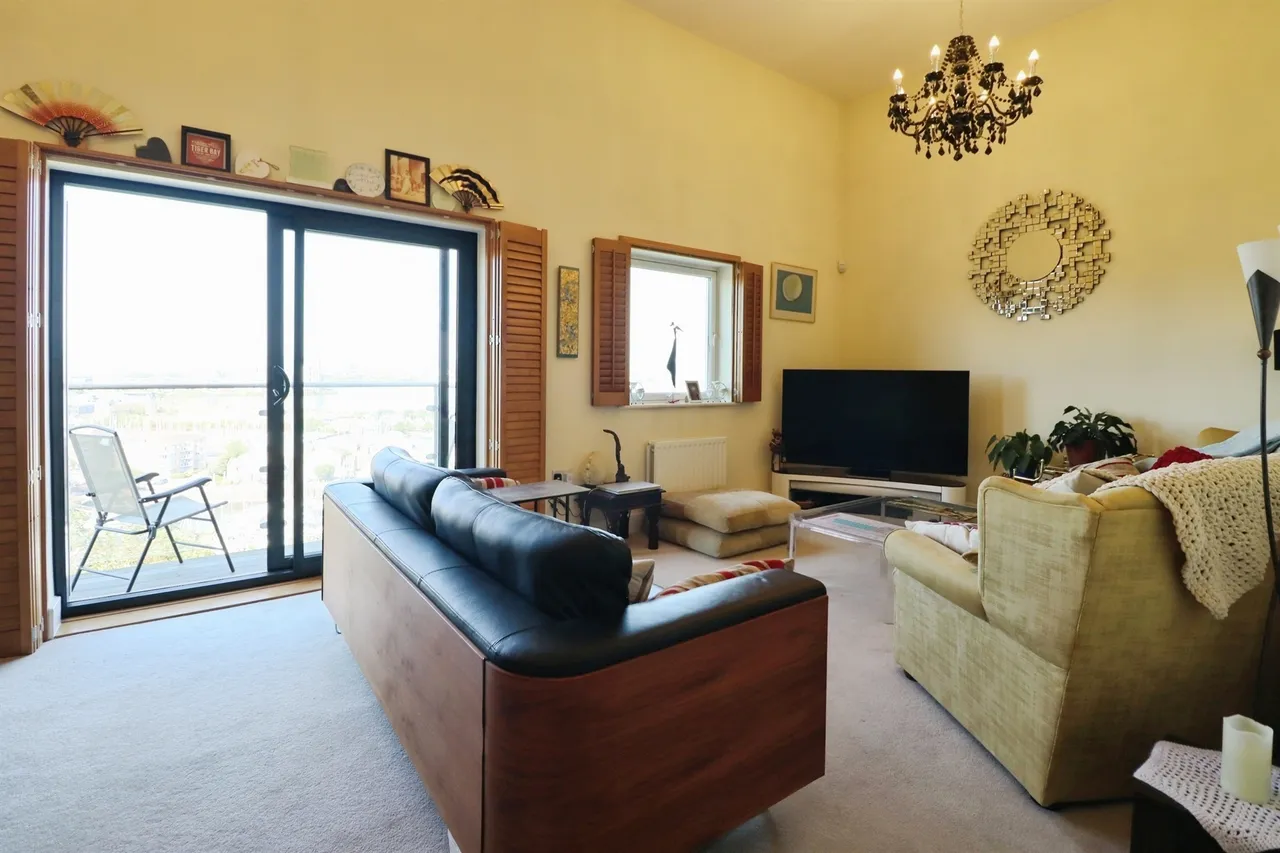 Royal Close, Penarth, CF64, photo 12
