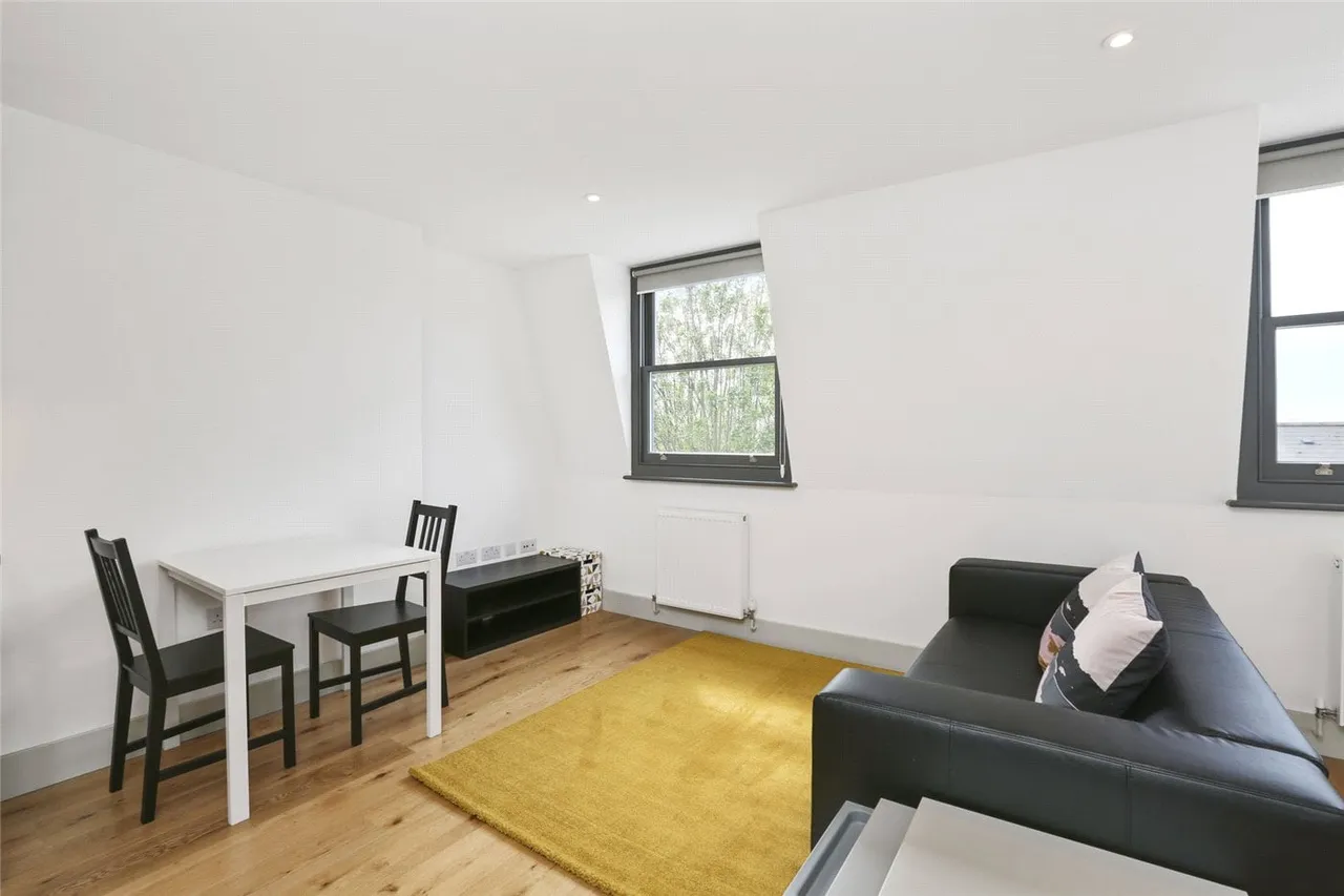 Coverdale Road, London, W12, photo 8