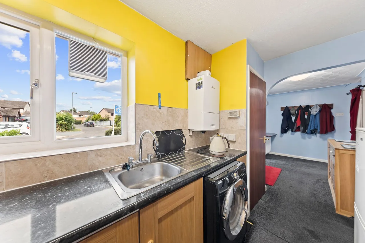 Tasman Close, Old Hall, Warrington, Warrington, WA5 8QN, photo 8