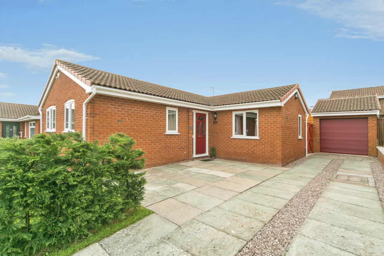 2 bed house for sale, Erw Goch, Abergele, LL22