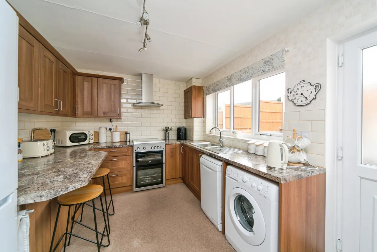 Erw Goch, Abergele, LL22, photo 6