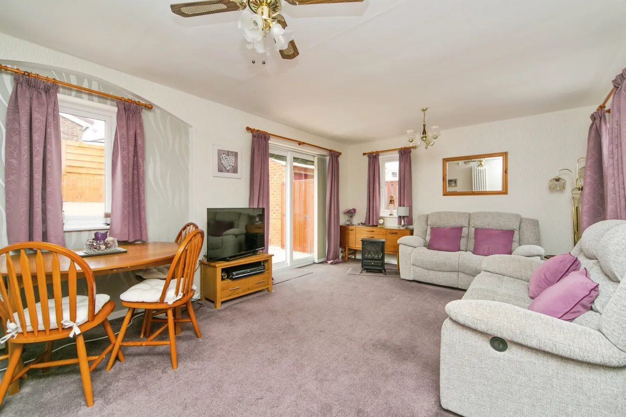 Erw Goch, Abergele, LL22, photo 5