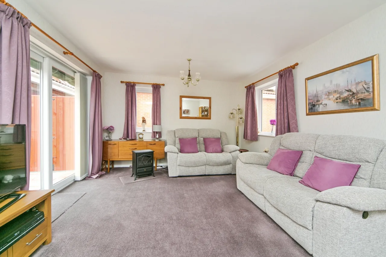 Erw Goch, Abergele, LL22, photo 3