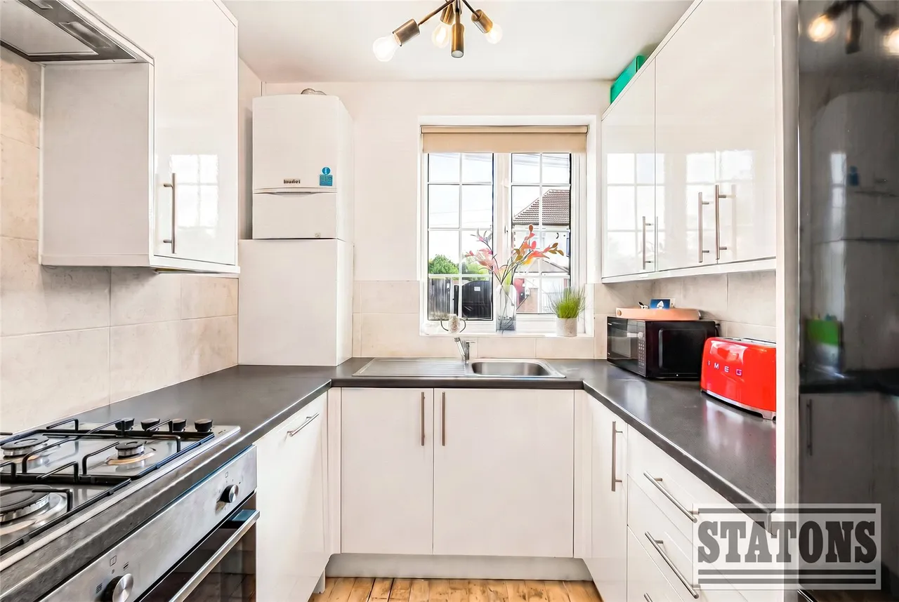 Queens Avenue, Whetstone, London, N20 0JB, photo 4