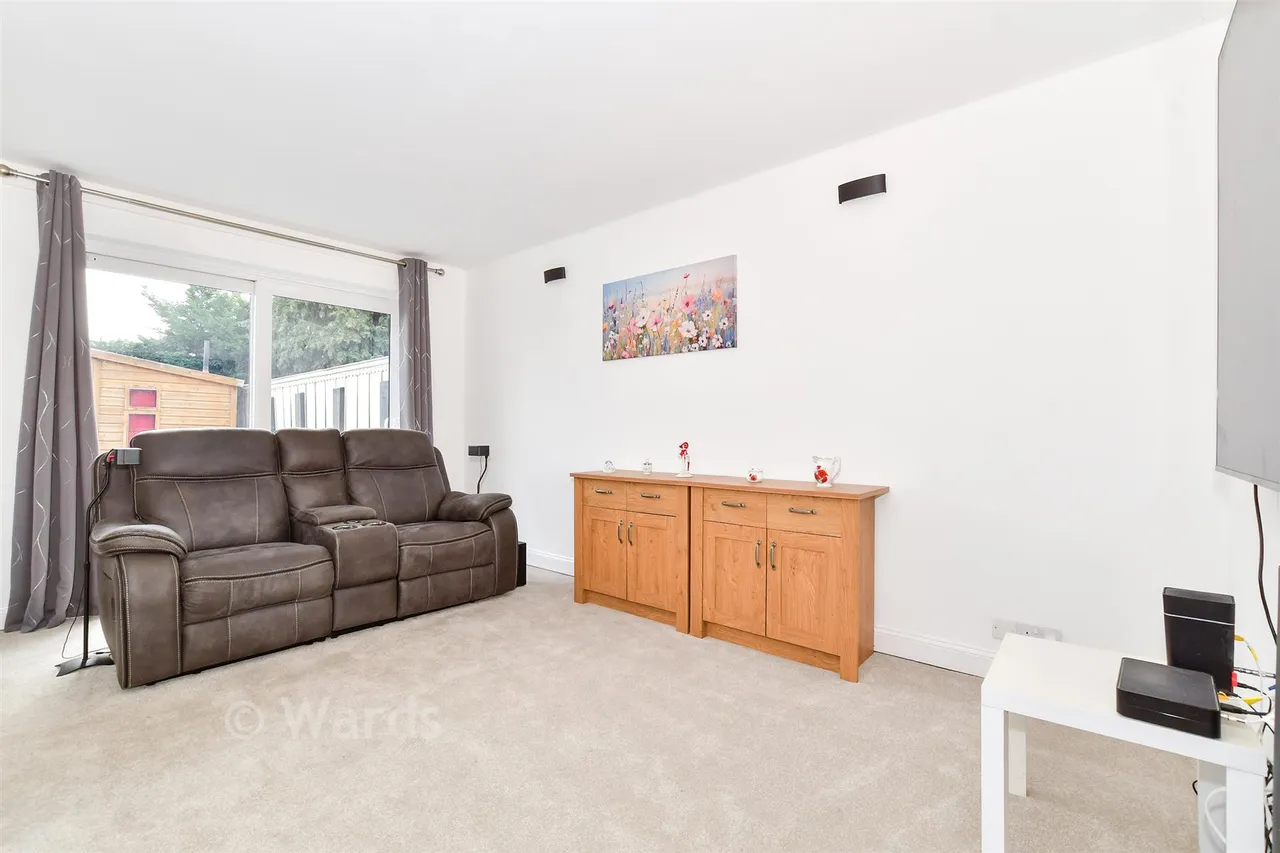 Flaxman Drive, Maidstone, ME16, photo 4