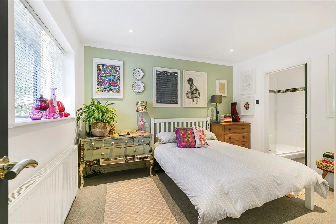 South Street, East Hoathly, BN8 6DT, photo 9