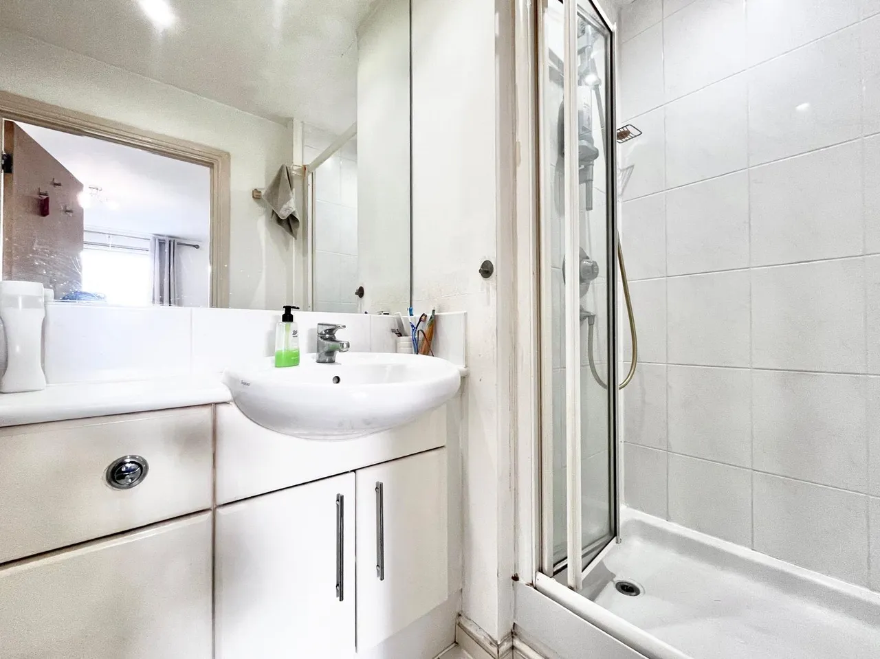 Prince Regent Road, Hounslow, TW3, photo 5