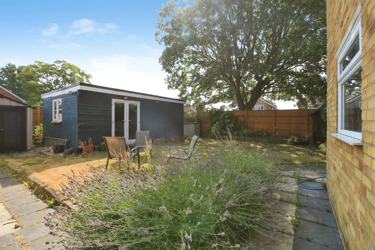 Kirby Walk, Peterborough, PE3, photo 9