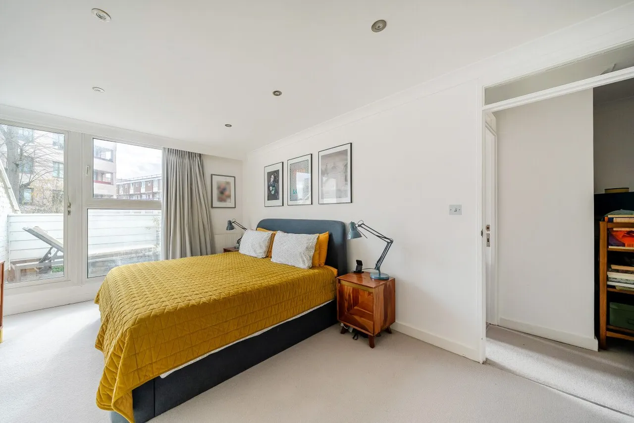 Tintern Close, Putney, London, SW15, photo 4